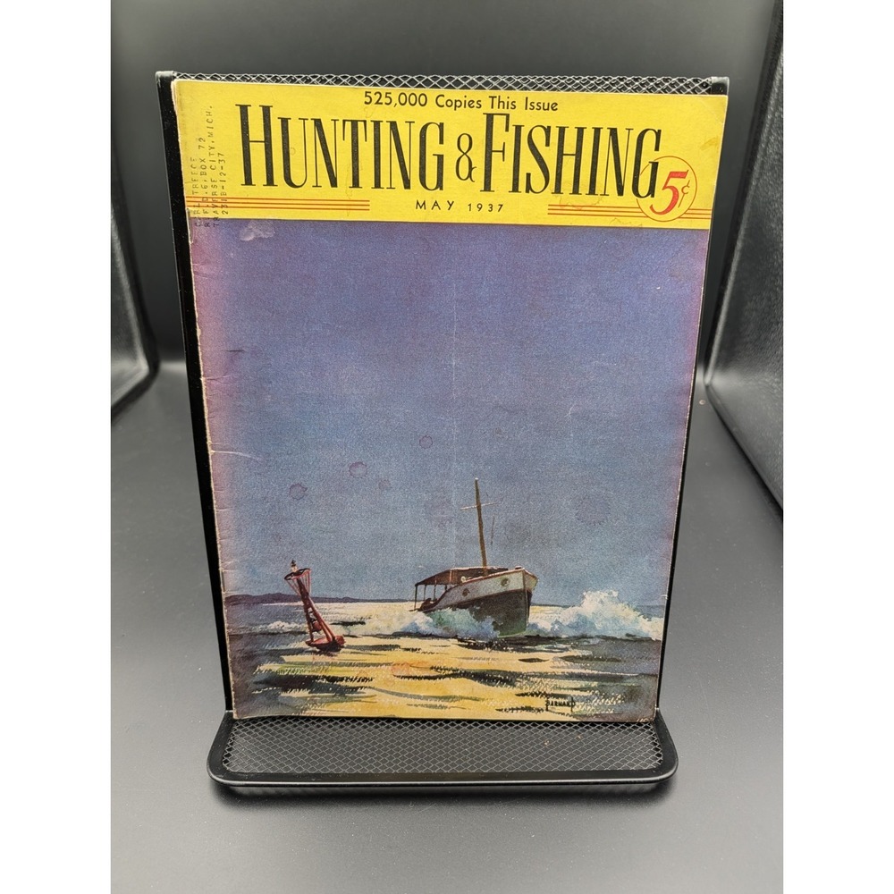 Vintage Hunting And Fishing Magazine May 1937 Boating‎ Cover Sporting